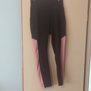 POP Fit Black Leggings with Pink Panels